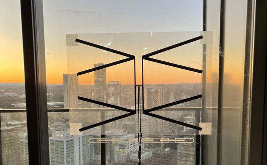 CrystalView Transparent Indoor HDTV Antenna – 4K Ultra HD, Long Range (100+ km), Window Mount